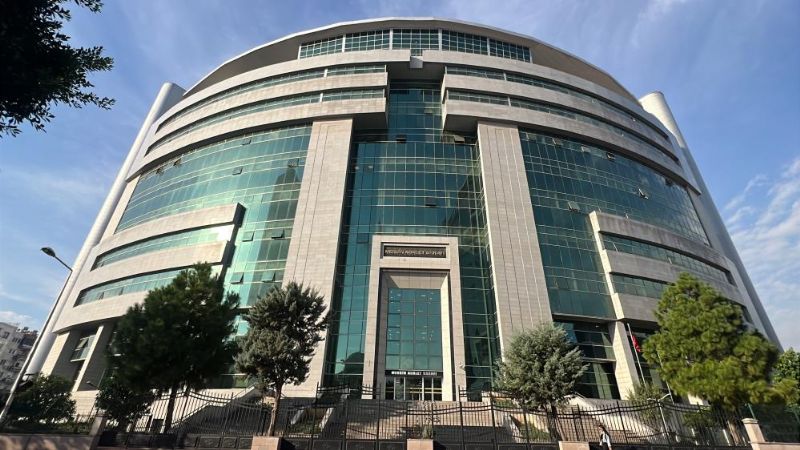 Mersin’deki operasyonda Başkan Seçer’in de aralarında olduğu 3 başkan tutuklandı