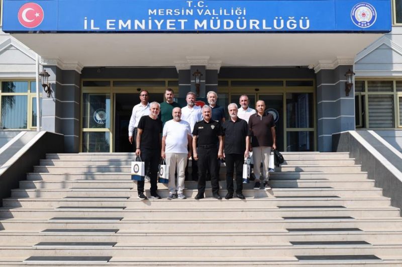 Emniyet Müdürü Aktaş, yaş haddinden emekli olan meslektaşlarıyla buluştu