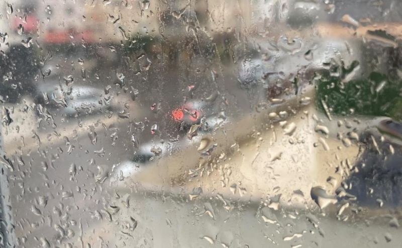 Mersin’de yağış etkili oluyor