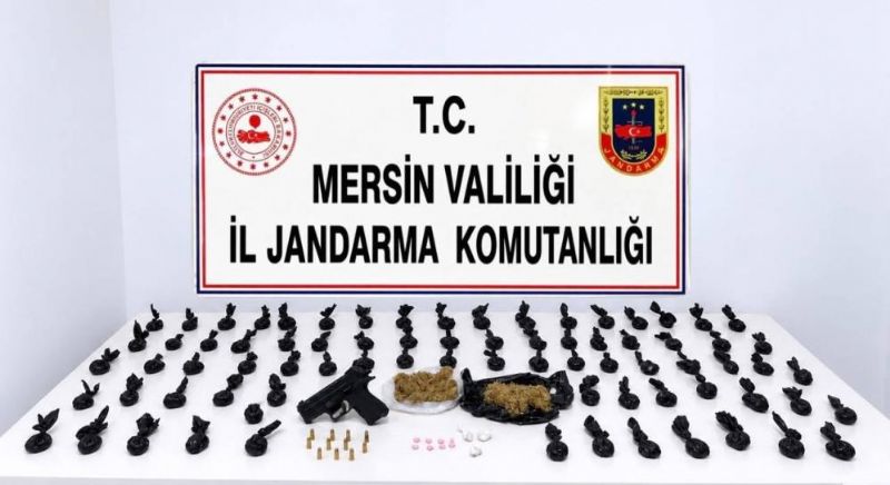 Paket paket satışa hazır uyuşturucu ele geçirildi